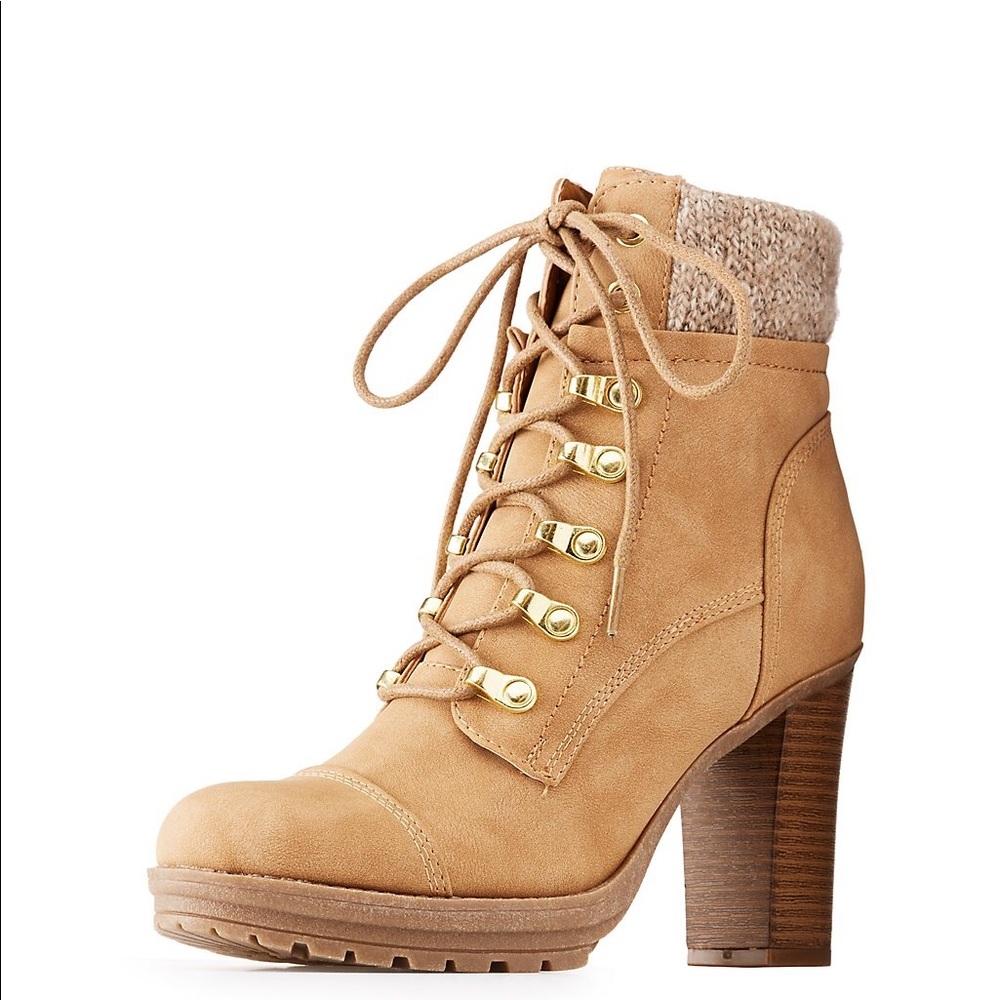 ❌SOLD❌🚫🚫‼️Tan tie up booties
